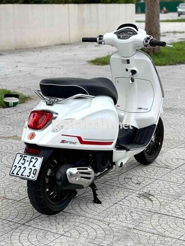 PIAGGIO VESPA SPRINT 2023 MÀU TRẮNG