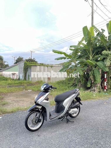 Honda Vision 2020 màu Bạc đen