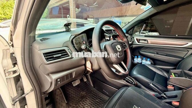 Honda BR-V 7 chỗ Tự động Trắng