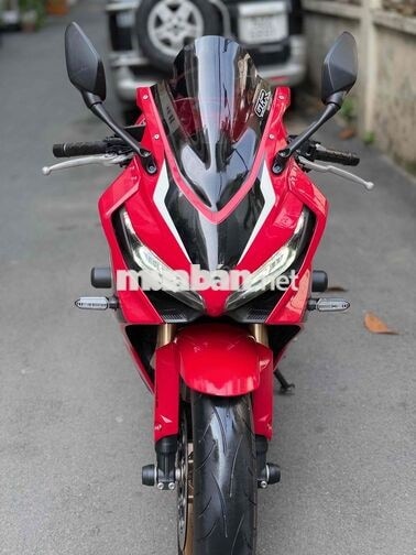 Honda CBR650R 8000 km màu Đỏ