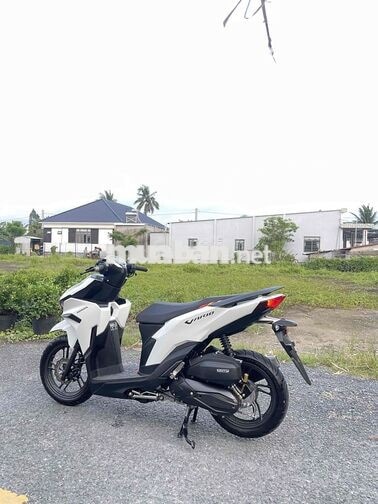 Honda Vario 125 màu Trắng
