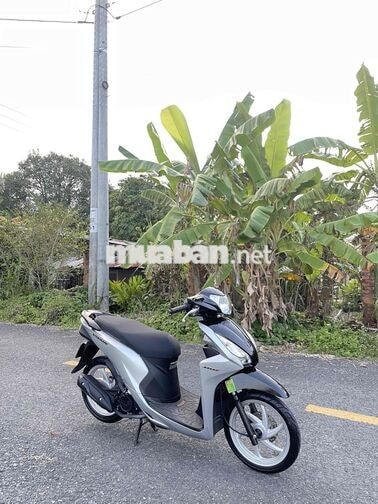 Honda Vision 2020 màu Bạc đen