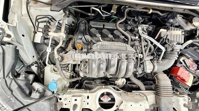 Honda BR-V 7 chỗ Tự động Trắng