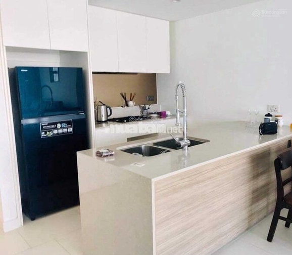Chính chủ cần bán căn hộ CC Ngô Gia Tự, Q.10, dt: 55m2, 2 PN, SH.