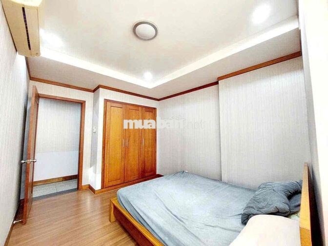 Phòng Thường Chung Cư Hoàng Anh Gold House gần RMIT, UTDT
