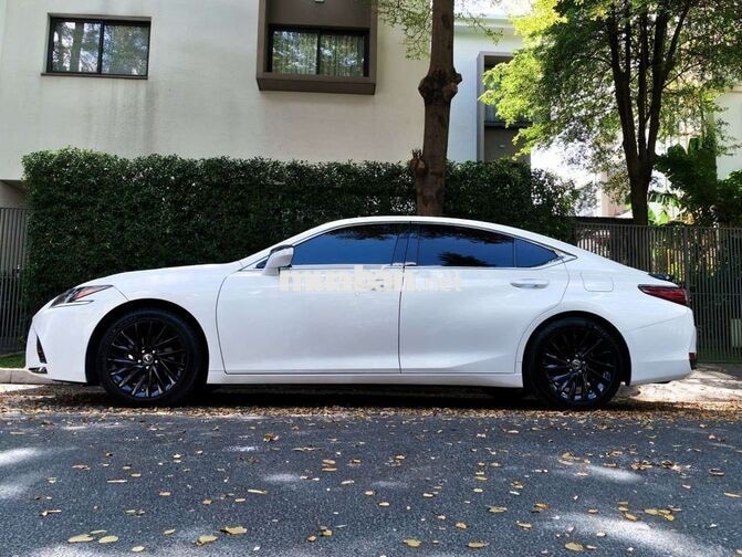 Lexus ES250 2019 76.000km bảo dưỡng hãng đều đặn