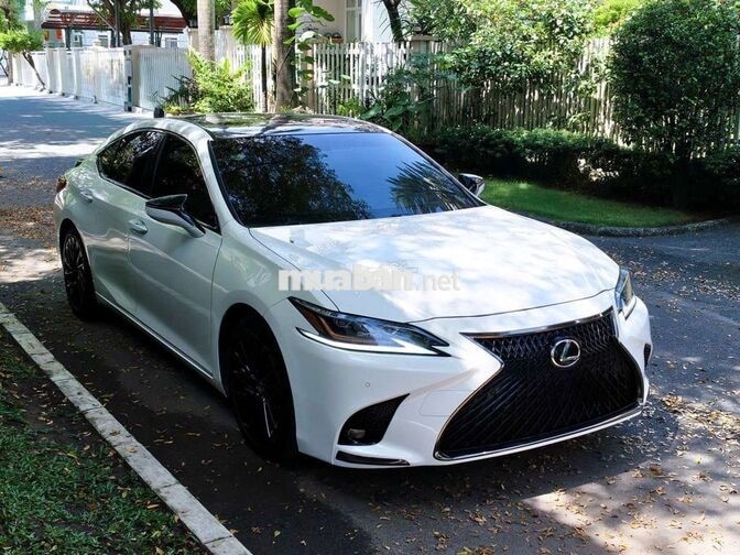 Lexus ES250 2019 76.000km bảo dưỡng hãng đều đặn
