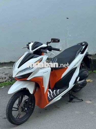 Honda Vario 150 Trắng Cam, siêu đẹp biển thành phố