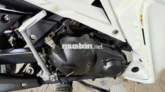 YAMAHA EXCITER 2009 TRẮNG ĐEN