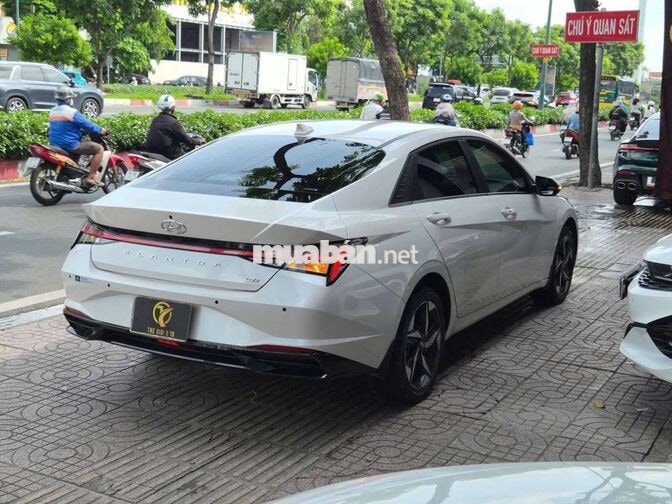 HUYNDAI ENLANTRA 2.0 CA0 CẤP SX 2023 19.000 KM