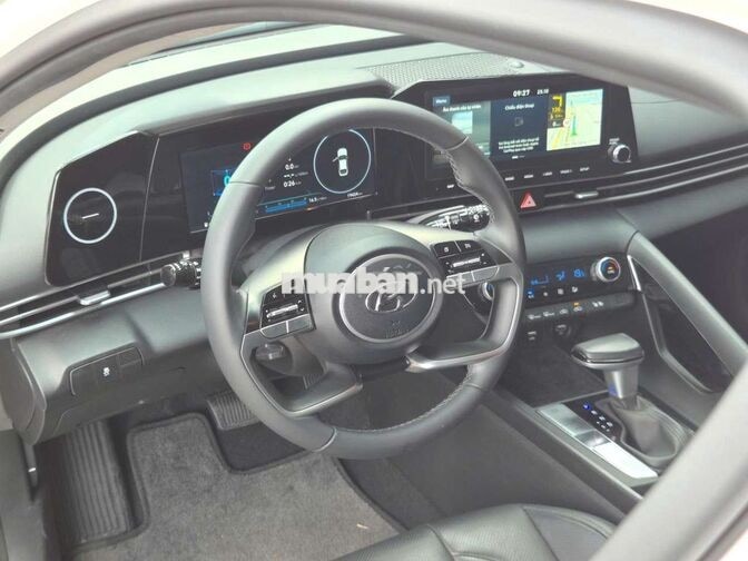 HUYNDAI ENLANTRA 2.0 CA0 CẤP SX 2023 19.000 KM