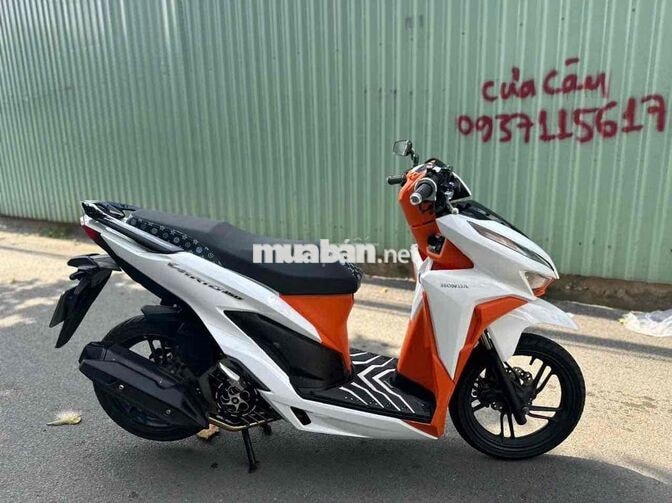 Honda Vario 150 Trắng Cam, siêu đẹp biển thành phố
