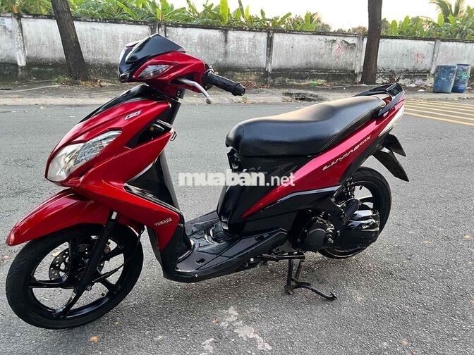 Yamaha Luvias Fi màu Đỏ đen