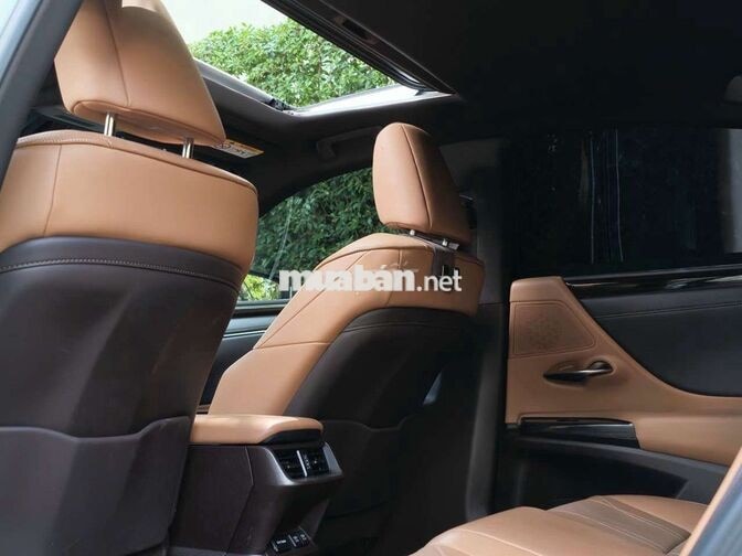 Lexus ES250 2019 76.000km bảo dưỡng hãng đều đặn