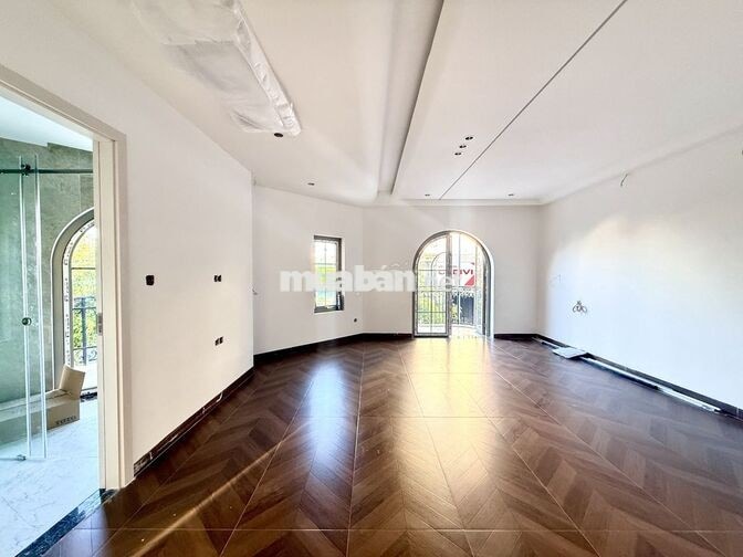 CHO THUÊ NHÀ VILLA GÓC 3 TẦNG MỚI XÂY SIÊU ĐẸP KHU HQ2 GIÁ 50 TRIỆU