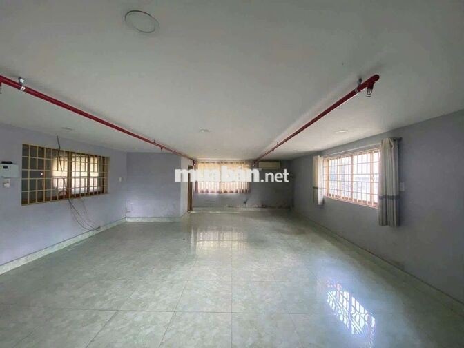 Xưởng Thuận An 3000m² PCCC Tự động đường cont giấy tờ đầy đủ