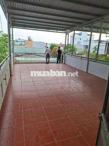 CHO THUÊ NHÀ 2 TẦNG ĐƯỜNG 33M HỒ XUÂN HƯƠNG- THÔNG BIỂN- 2 TẦNG TRỐNG