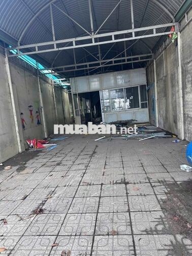 MB Cấp 4 Dt 450m2, Bùi thị Xuân - giá 10tr