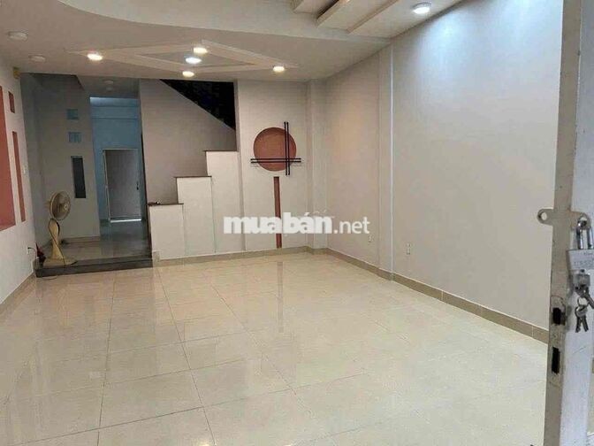 CHO THUÊ NHÀ MT ĐƯỜNG LỚN 793 SÁT HIM LAM -P TÂN HƯNG Q7