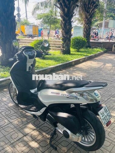 Piaggio Beverly 125ie màu Trắng