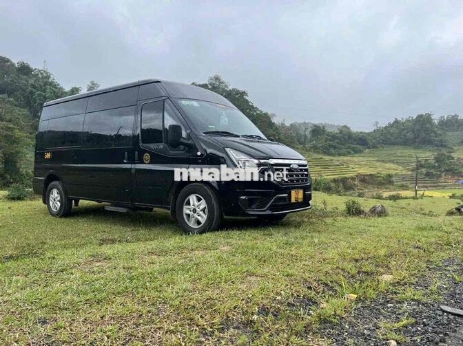 Ford Transit 16 chỗ Dầu Số sàn Đen
