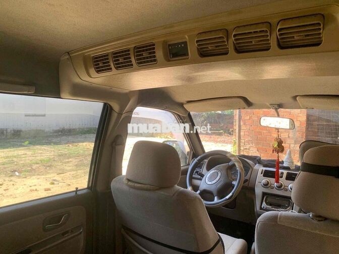 Mitsubishi Jolie 2.0 MPI Xanh 7 chỗ