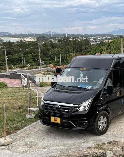 Ford Transit 16 chỗ Dầu Số sàn Đen