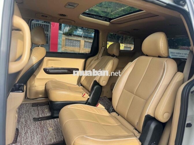 Kia Sedona 2017 2.2L DATH 156.000 km Trắng