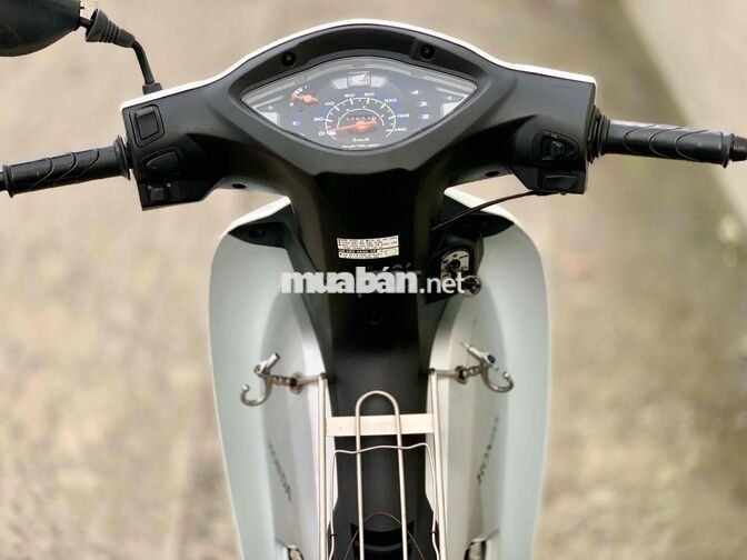 Honda Wave A 110 2019 Màu Trắng Xe Đẹp Chính Chủ