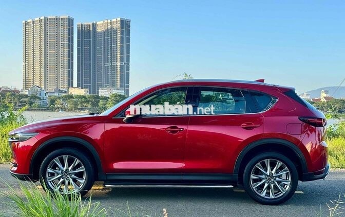 Mazda CX-5 2022 2.0L Deluxe 2,7 vạn Đỏ