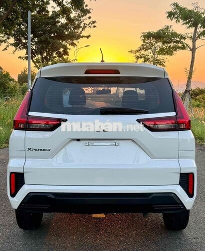 Mitsubishi Xpander 2026 AT . Đi 2,5 vạn . Trắng