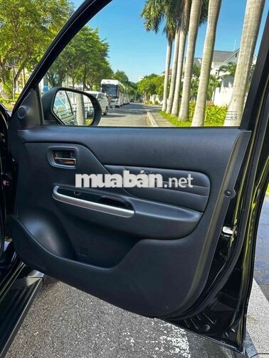 Mitsubishi Triton Athlete 2023 4x4 Đen