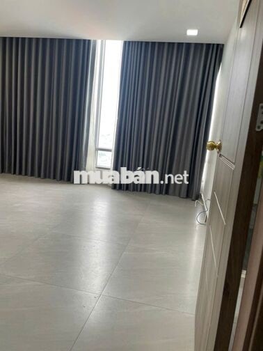 Cần cho thuê Duplex Tản Đà Court 190m2 4pn 3wc Căn góc