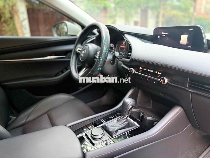 Mazda Mazda3 2026 1.5 Luxury 1v km Trắng