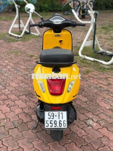 Vespa Primavera Fi 3vie màu Vàng Bstp Chính Chủ