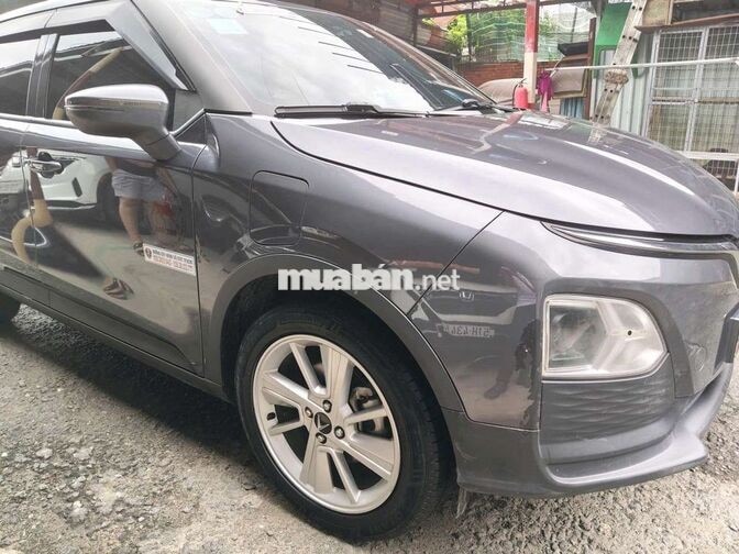 Xe điện VinFast VF 5 2024 xám 13.500 km