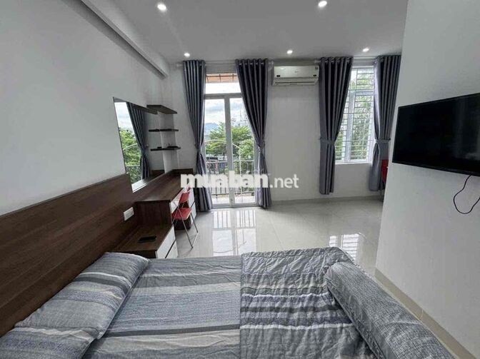 CHO THUÊ CĂN HỘ MỚI XÂY 35m2  CÓ BAN CÔNG  - FULL NỘI THẤT ĐẸP - PHÍA
