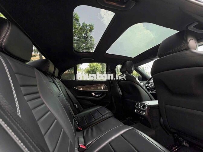 E300 AMG  2017 màu đen công ty 1 chủ siêu đẹp
