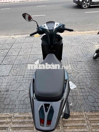 Honda Lead 125 màu xanh