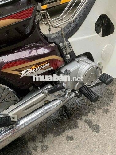 Honda Super Dream 2004 màu nho