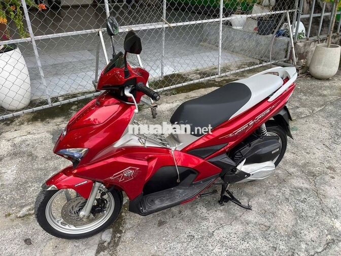 Honda Air Blade 2019 màu đỏ