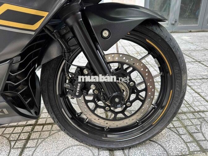 Suzuki Gixxer SF250 ĐKLĐ 2023 chính chủ BSTP
