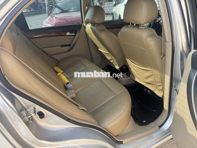 Daewoo Gentra 2009 Số sàn màu bạc