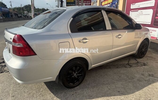 Daewoo Gentra 2009 Số sàn màu bạc