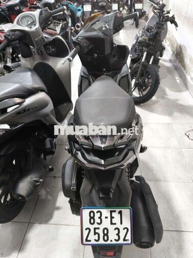 Honda Air Blade Xám đen