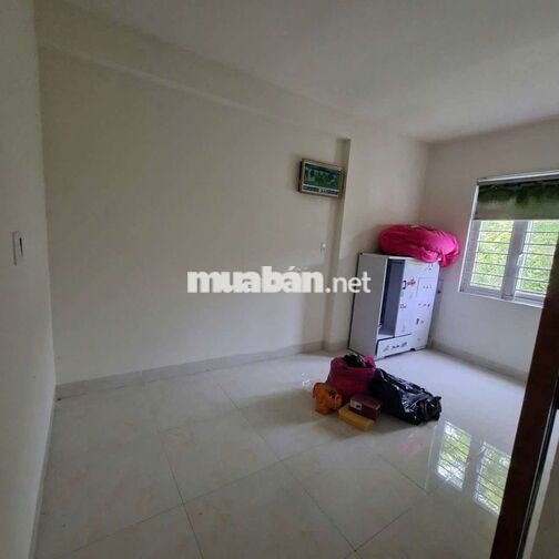 NHÀ 2 TẦNG ĐƯỜNG NGUYỄN HỮU HÀO