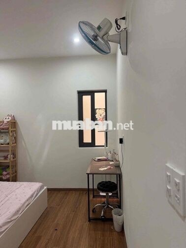 247 🏡 CHO THUÊ NHÀ 2 TẦNG MẶT TIỀN ĐƯỜNG HÓI KIỂNG