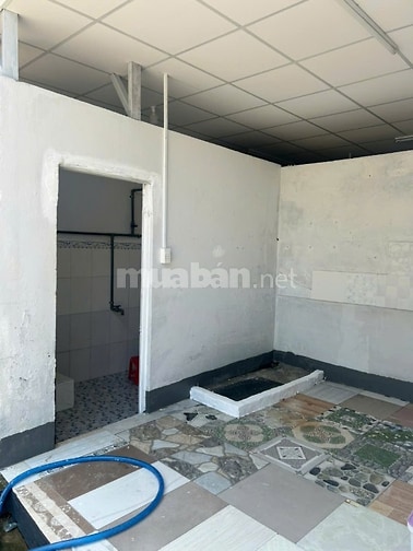 Cho Thuê Nhà MT Đường Đặng thúc Vịnh 500m2