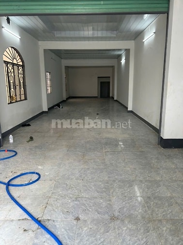 Cho Thuê Nhà MT Đường Đặng thúc Vịnh 500m2