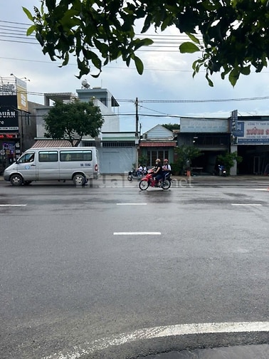 Cho Thuê Nhà MT Đường Đặng thúc Vịnh 500m2